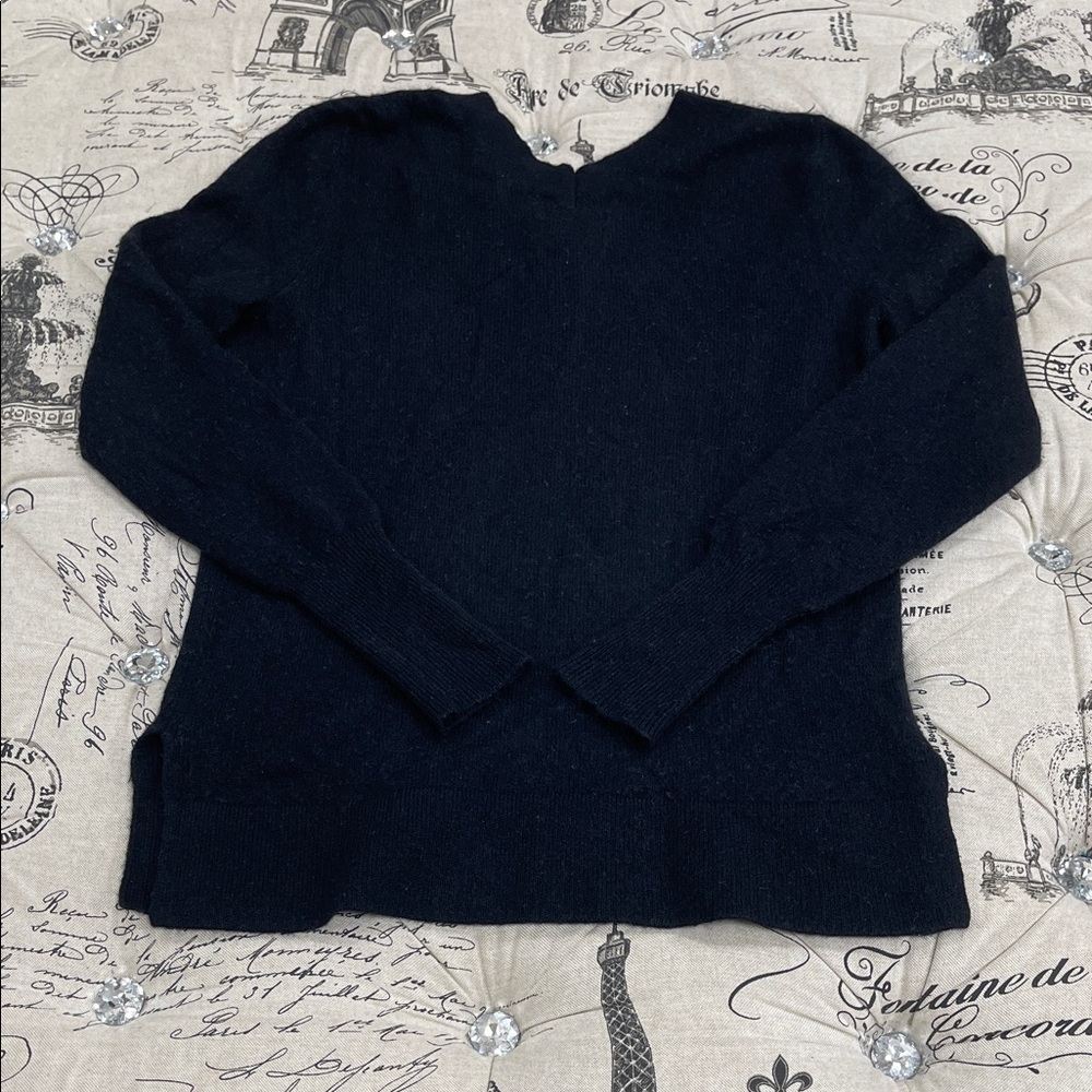 💥 Halogen Women's  100% Cashmere V-Neck Sweater - Picture 9 of 10